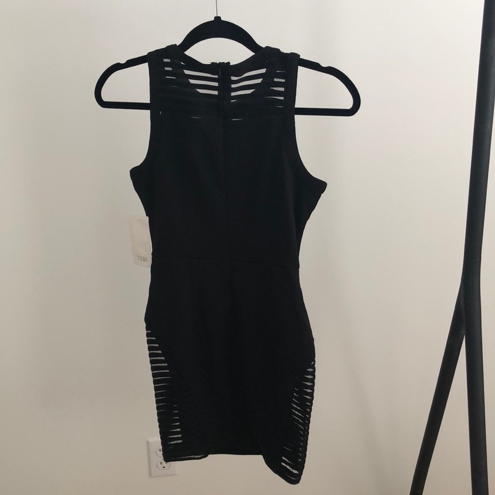 Tobi Dress - Picture 6 of 7